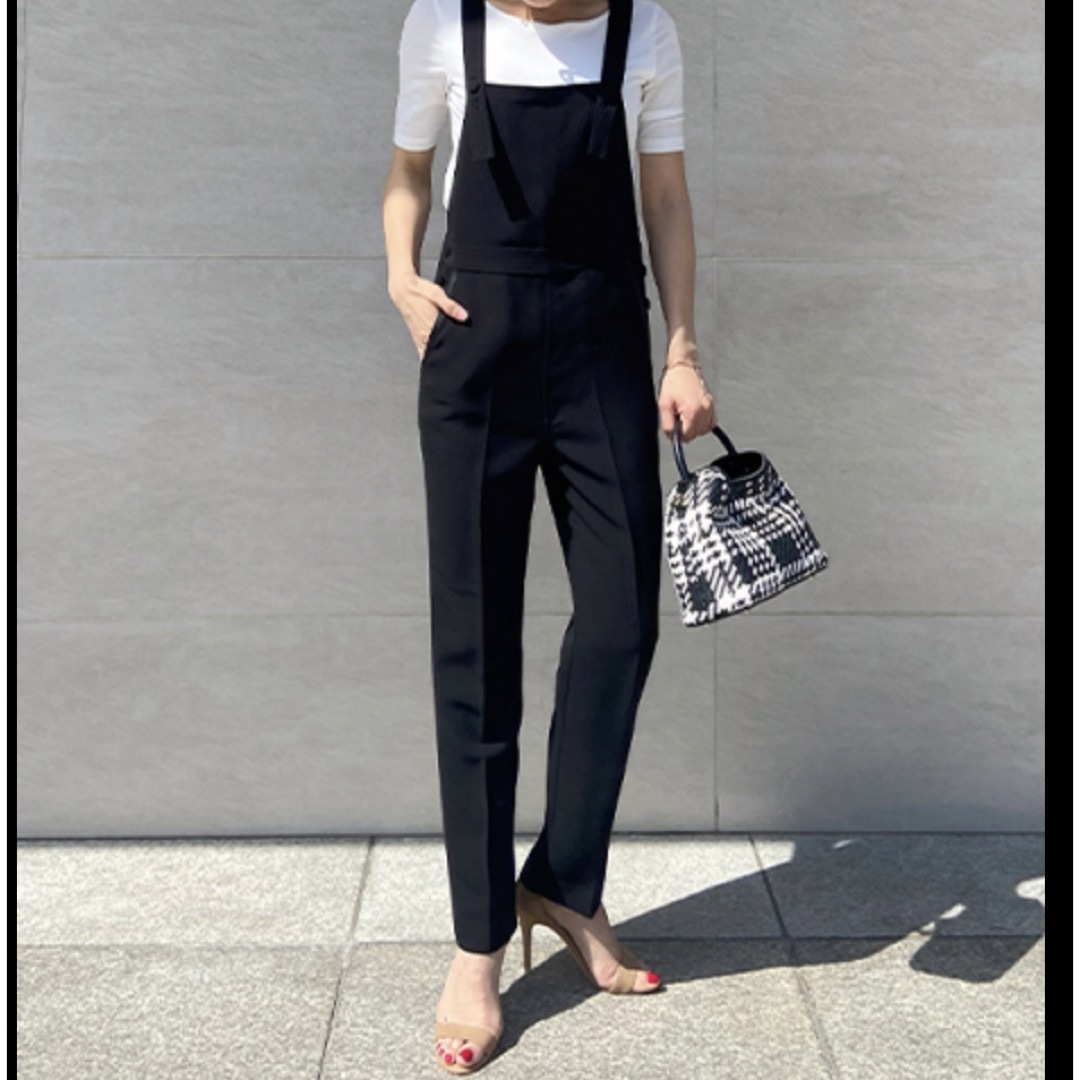 JENNE 完売品 美シルエットサロペット JENNE(ジェンヌ) ⁄ 美シルエット