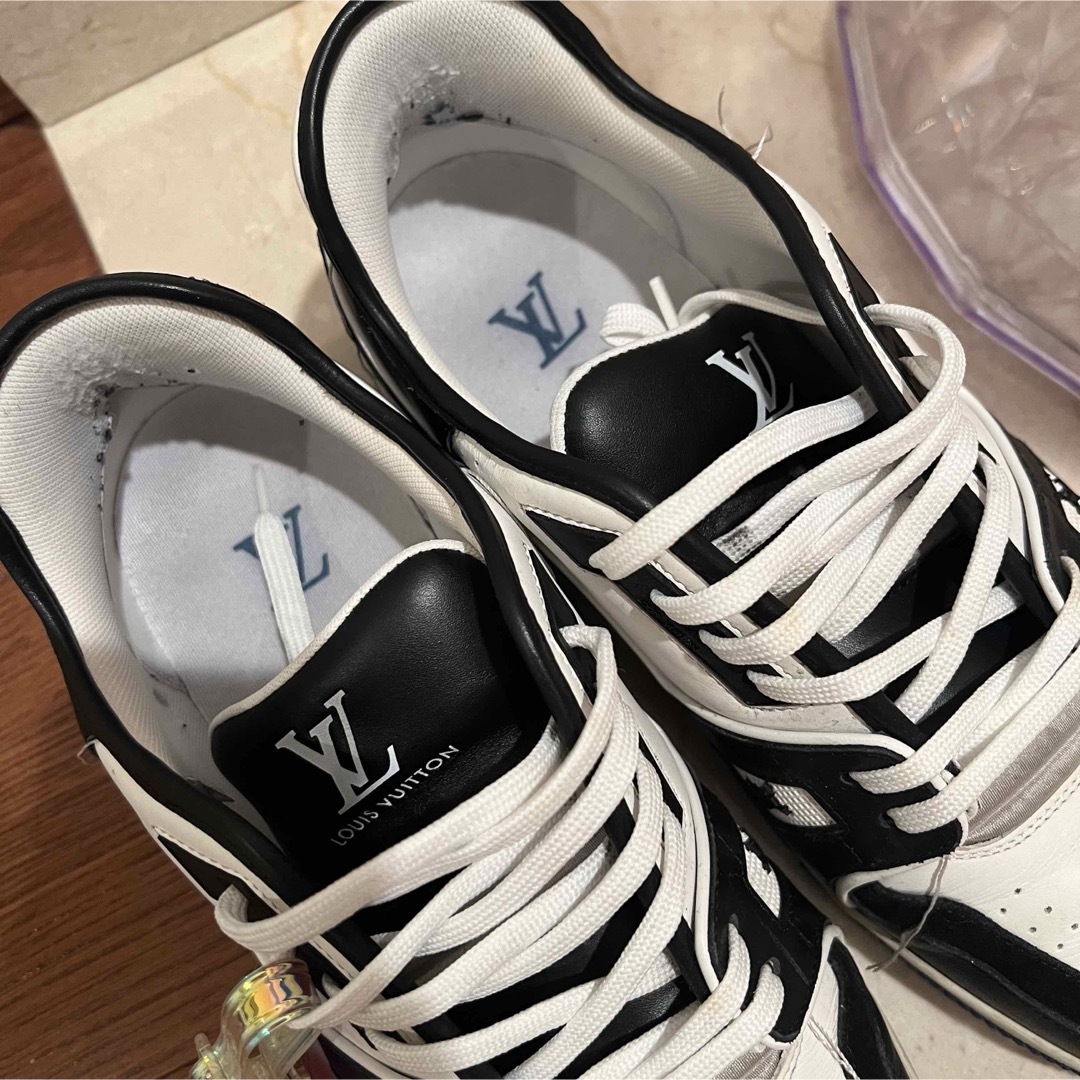 LOUIS VUITTON - louisvuitton ルイヴィトン スニーカー LVトレイナー