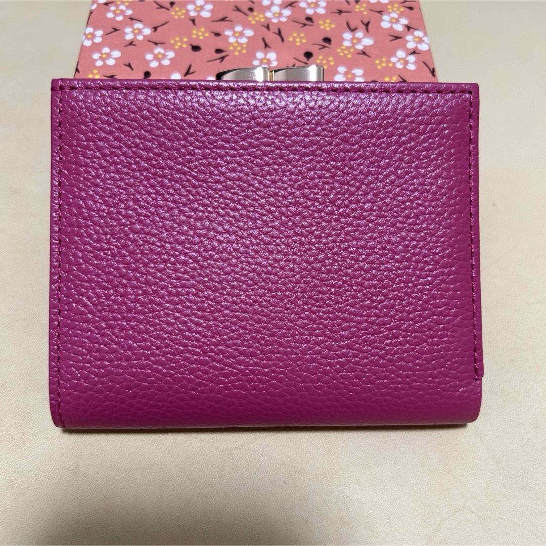 皇居財布 二つ折り財布の通販 by California Poppy🍊｜ラクマ