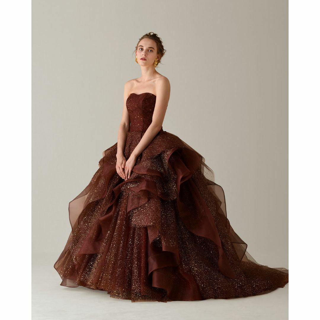 豪華！カラードレス ブラウン ラッフルフリル ベアトップ キラキラ