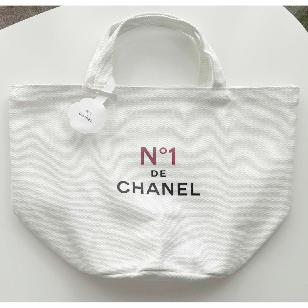 CHANEL - ☆未使用☆ シャネル N°1 DE CHANEL ノベルティ トートバッグ