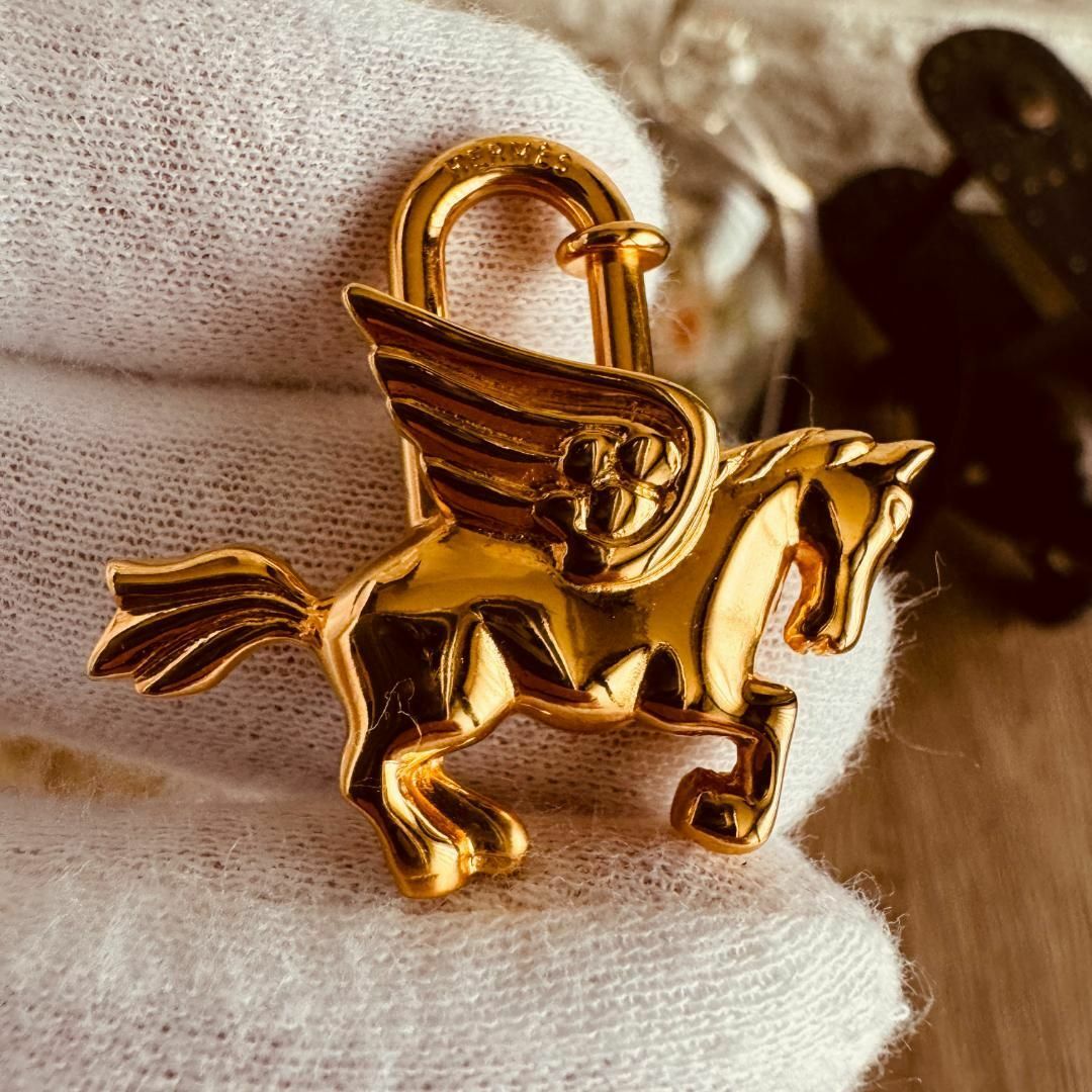 ◇エルメス◇カデナ ペガサス チャーム ゴールド ネックレストップ