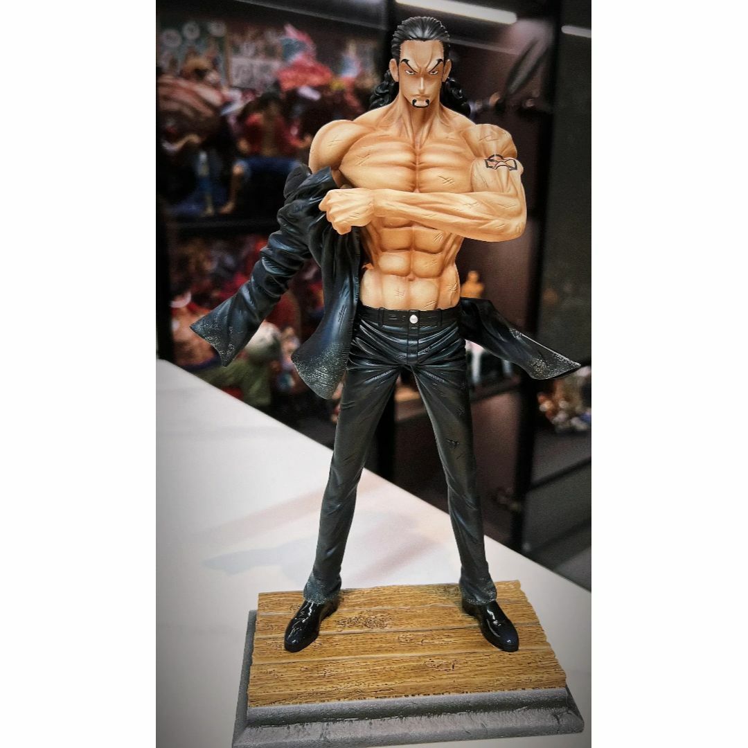 ワンピース 殺戮兵器 ロブ・ルッチ フィギュア ガレージキット pop