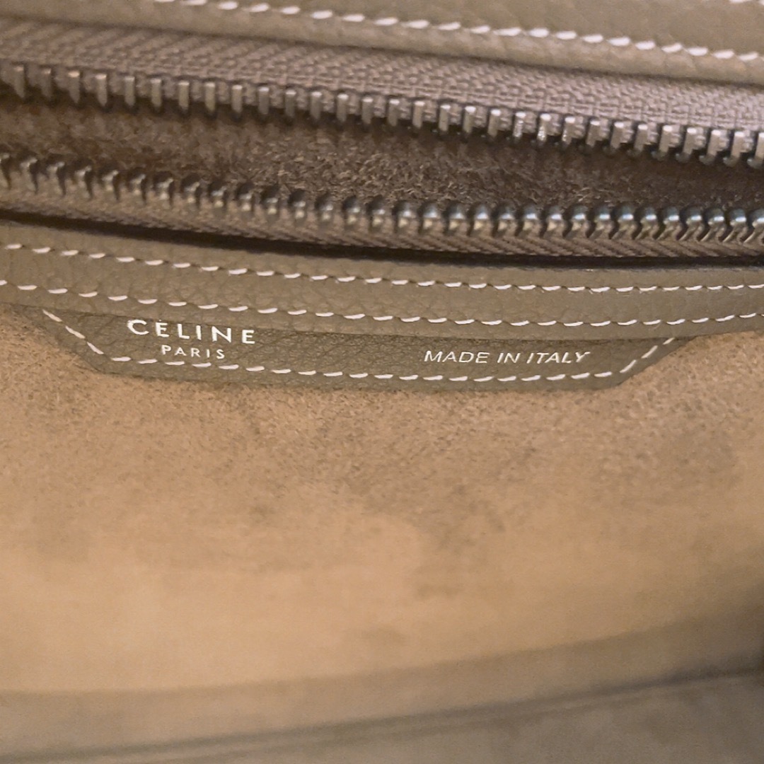 CELINE - 《新品未使用》CELINE セリーヌ ラゲージ マイクロ 旧ロゴ