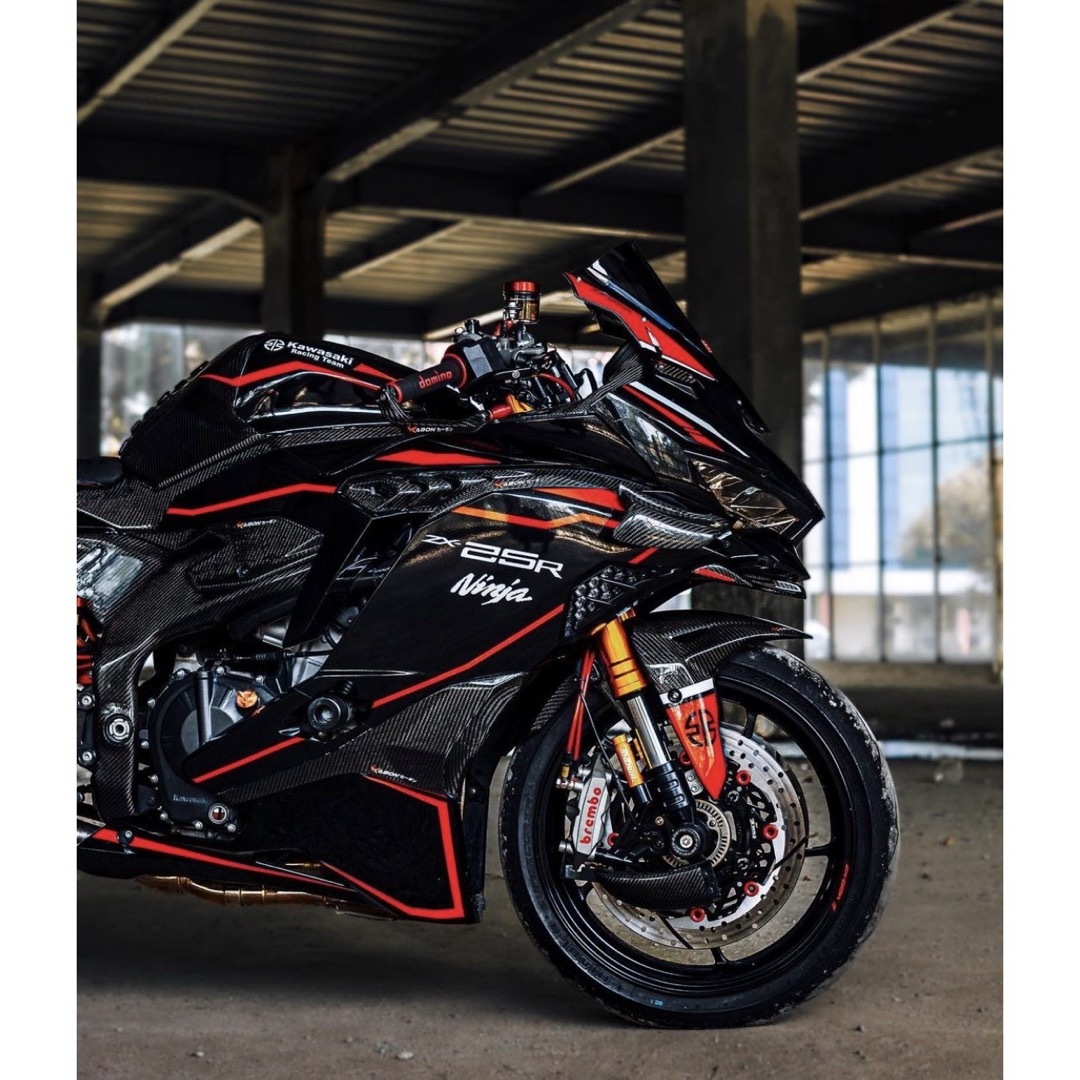 ZX25R カスタムデカールキットの通販 by 46｜ラクマ