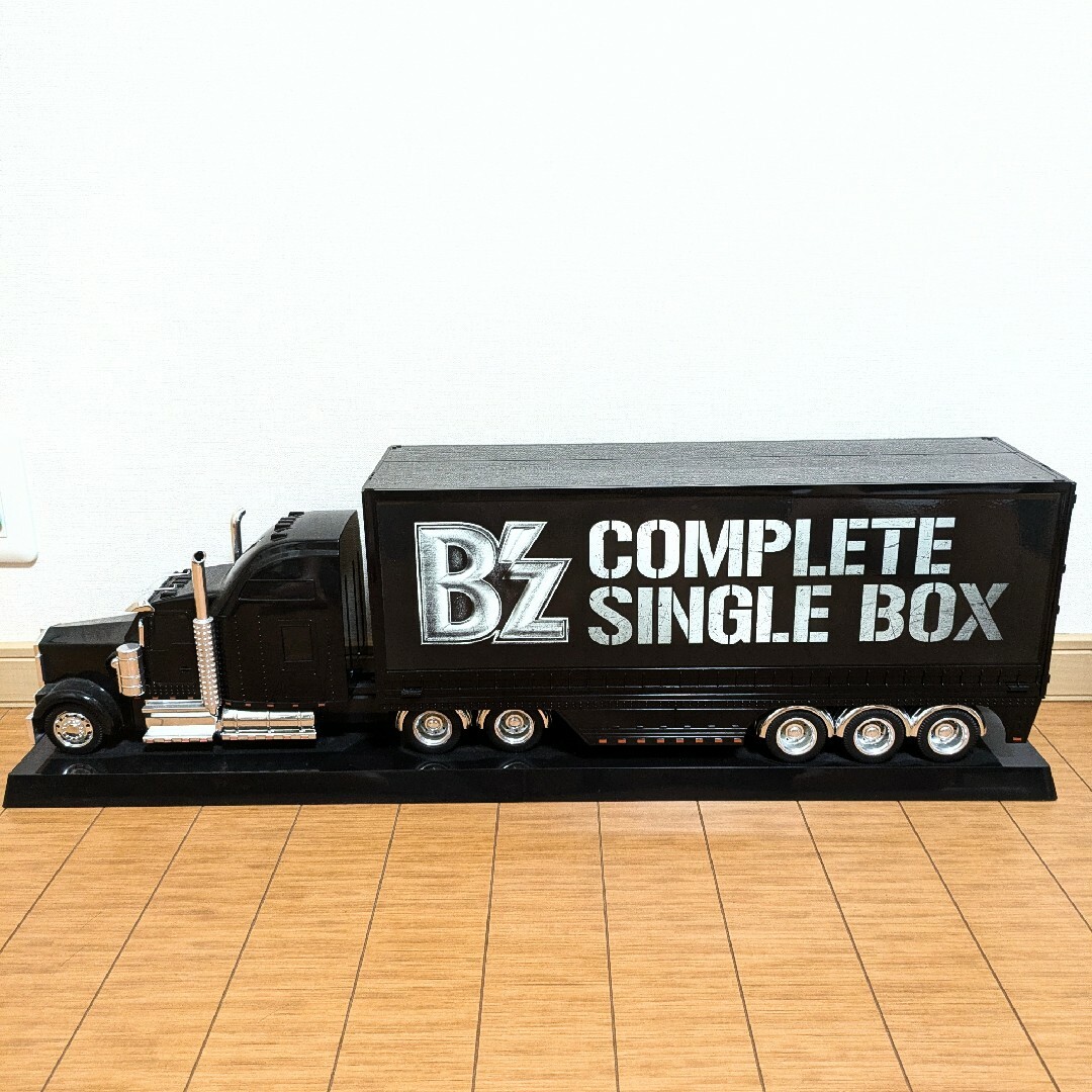 B'z COMPLETE SINGLE BOX Trailer Edition
