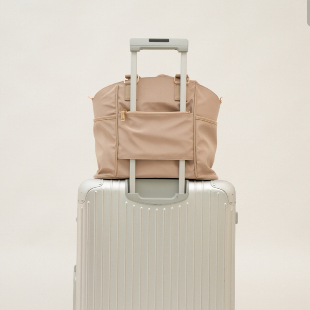 Aprily アプリリー マザーズバッグ 2Wayマルチラウンドバッグの通販 by