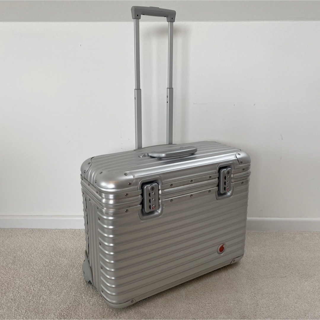RIMOWA - RIMOWA × Vodafone Topas PILOT Trolley 2輪の通販 by RIMOWA