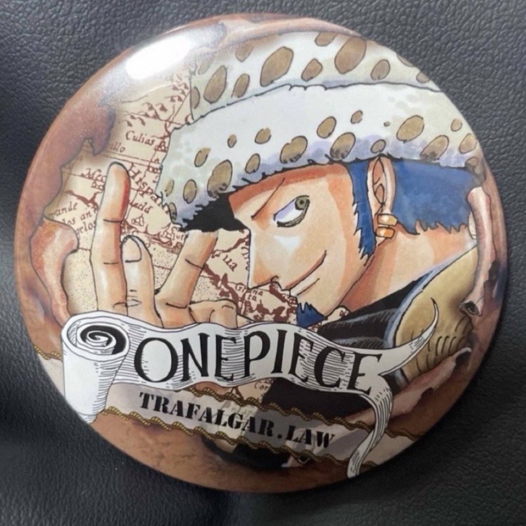 ONE PIECE - ONE PIECE 原作 缶バッジ トラファルガー・ローの通販 by