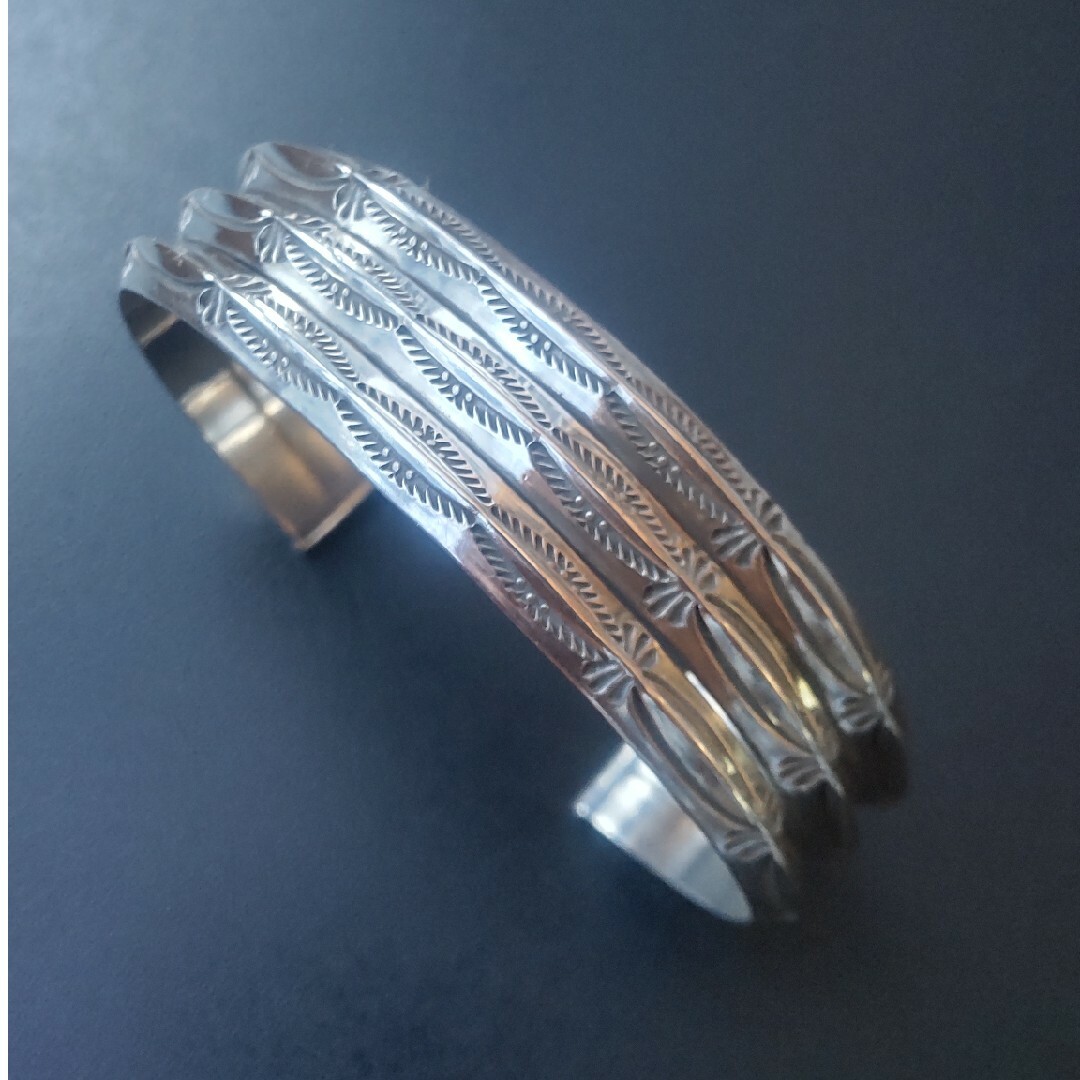 Navajo・Stanley.Parkerトリプルスタンプワークバングル超希少