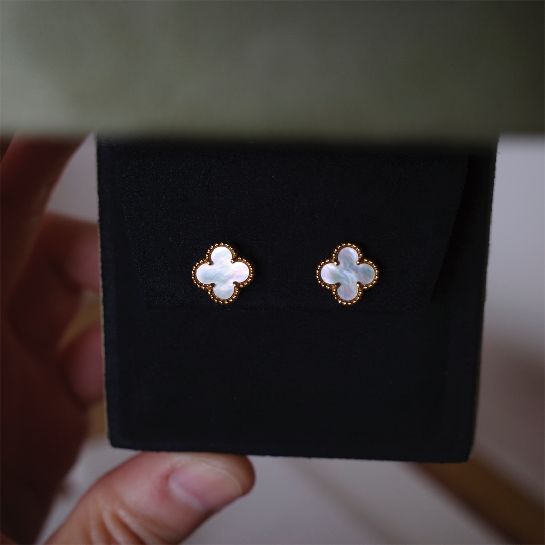 Van Cleef & Arpels - ヴァンクリーフアンドアーペル スウィート