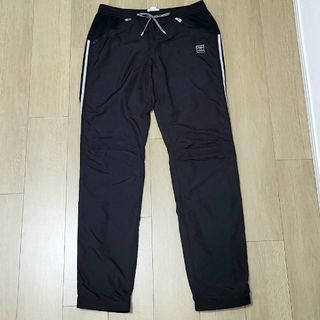 CHANEL（パンツ）のフリマアイテム一覧