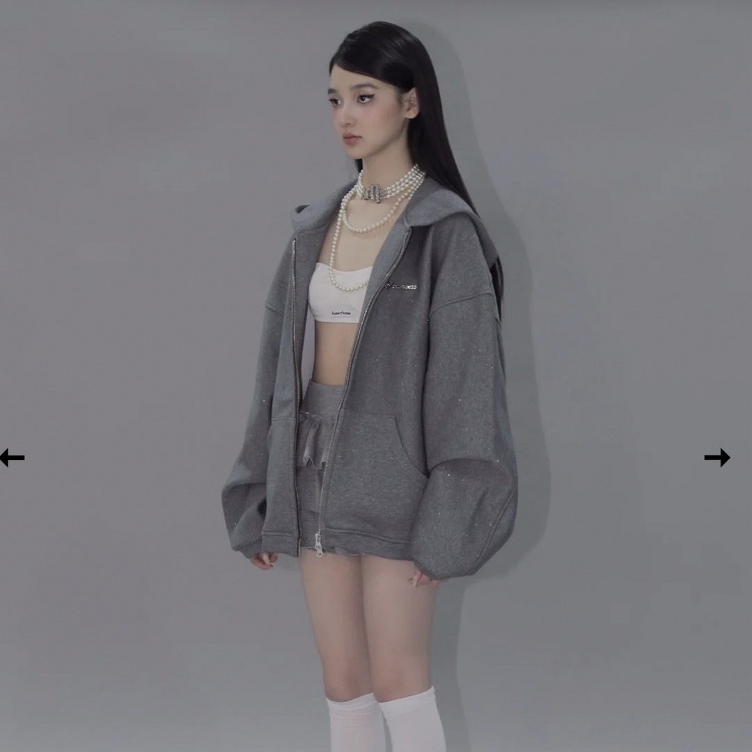 andwang kirakira zip up gray の通販 by きぴ's shop｜ラクマ