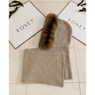 FOXEY（マフラー/ショール）のフリマアイテム一覧