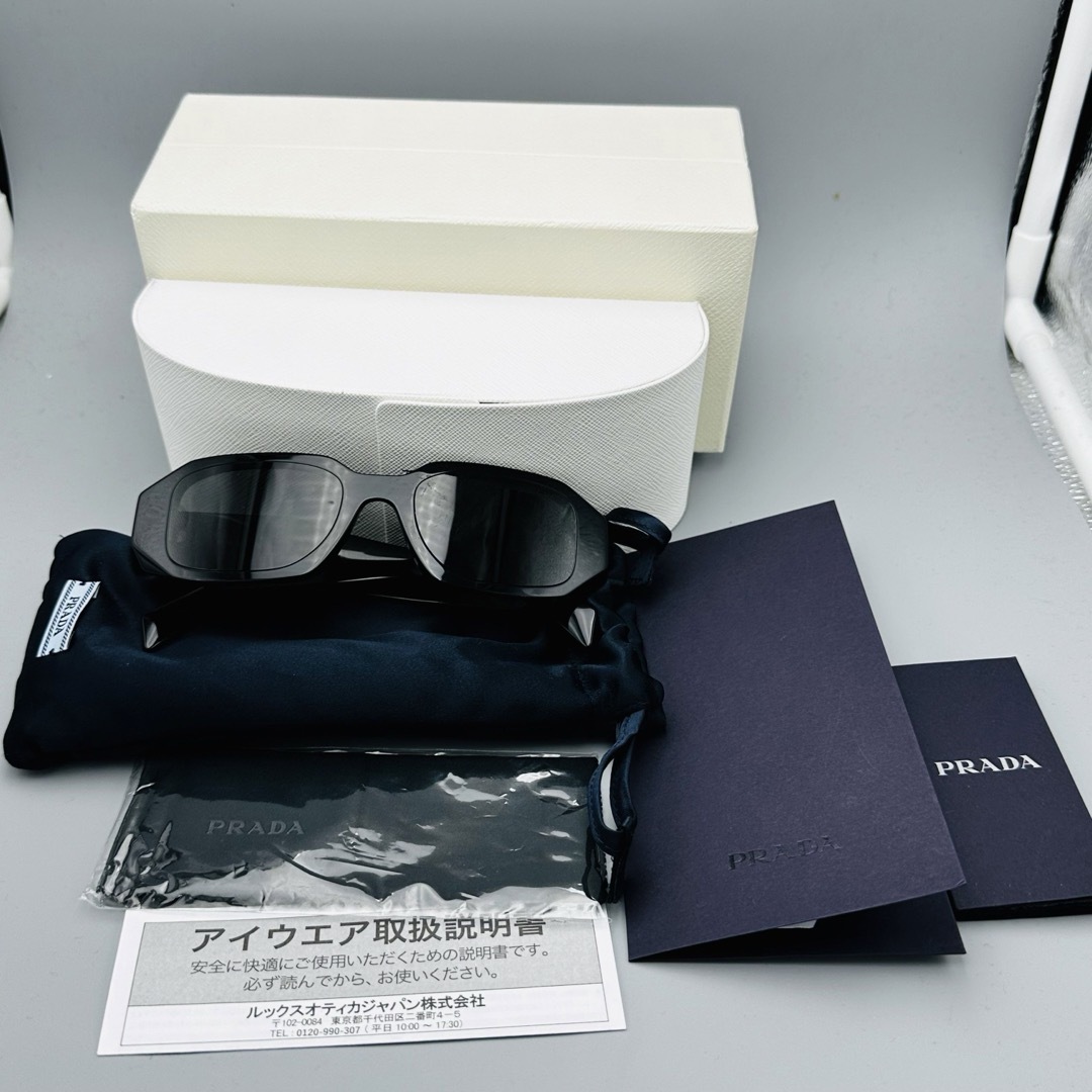 PRADA - PRADA プラダ SPR17W-F シンボル サングラス ELLY着用の通販