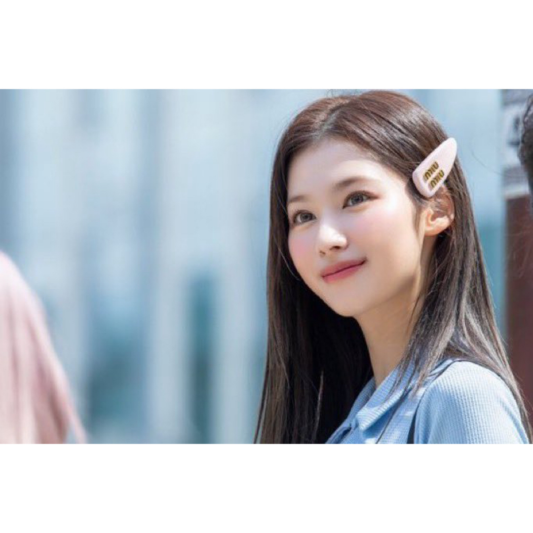 MIU MIU - 【正規品】miumiu ミュウミュウ ヘアピンバレッタ コーン