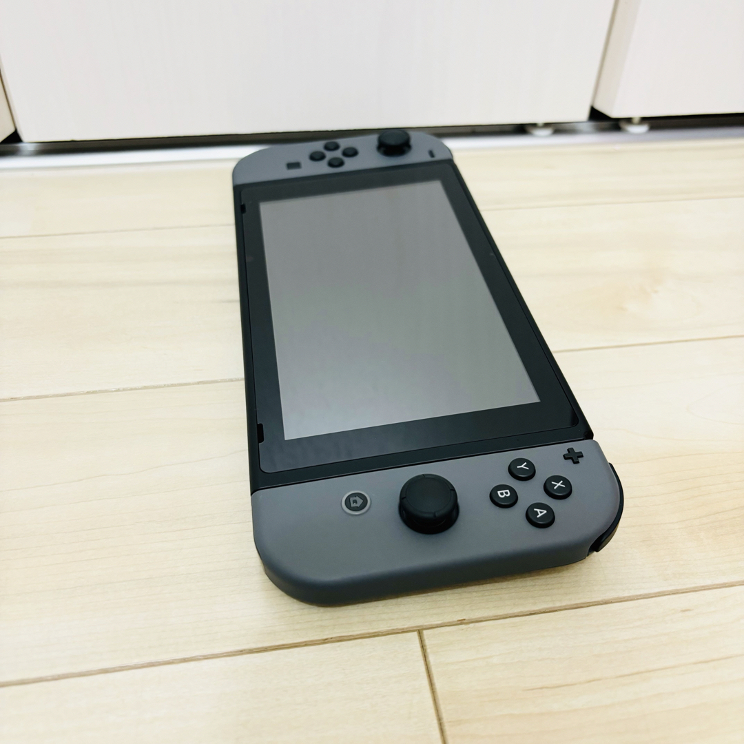 Nintendo Switch - 【未使用に近い】バッテリー強化版 Nintendo Switch