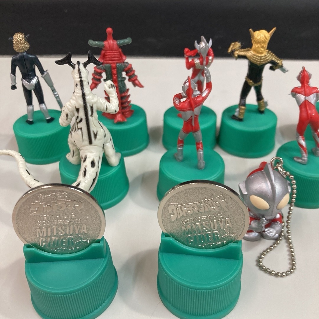 アサヒ - 美品 三ツ矢サイダー ウルトラマン オリジナルボトルキャップ