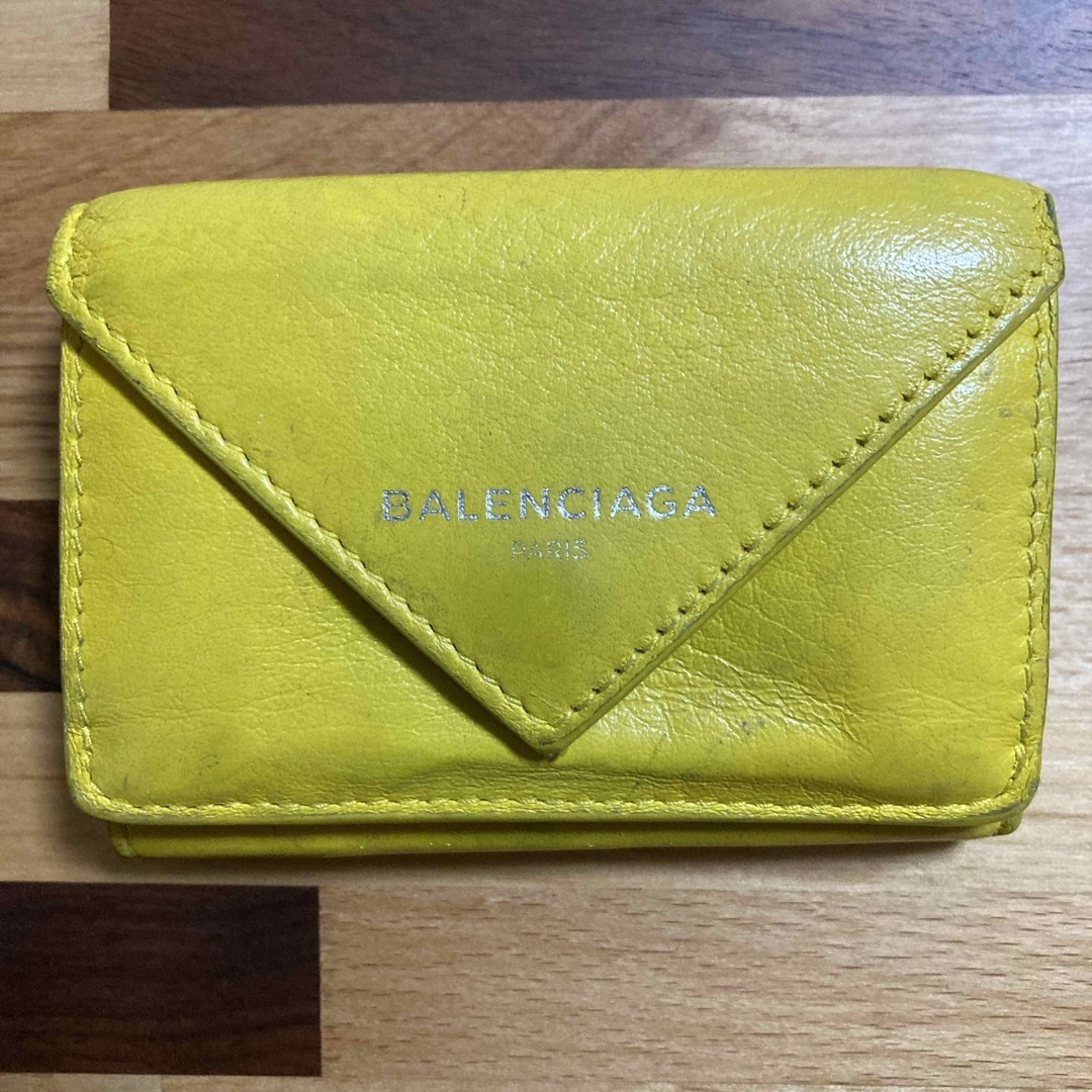 BALENCIAGA - バレンシアガ財布 三つ折り ミニ財布 本革 イエローの