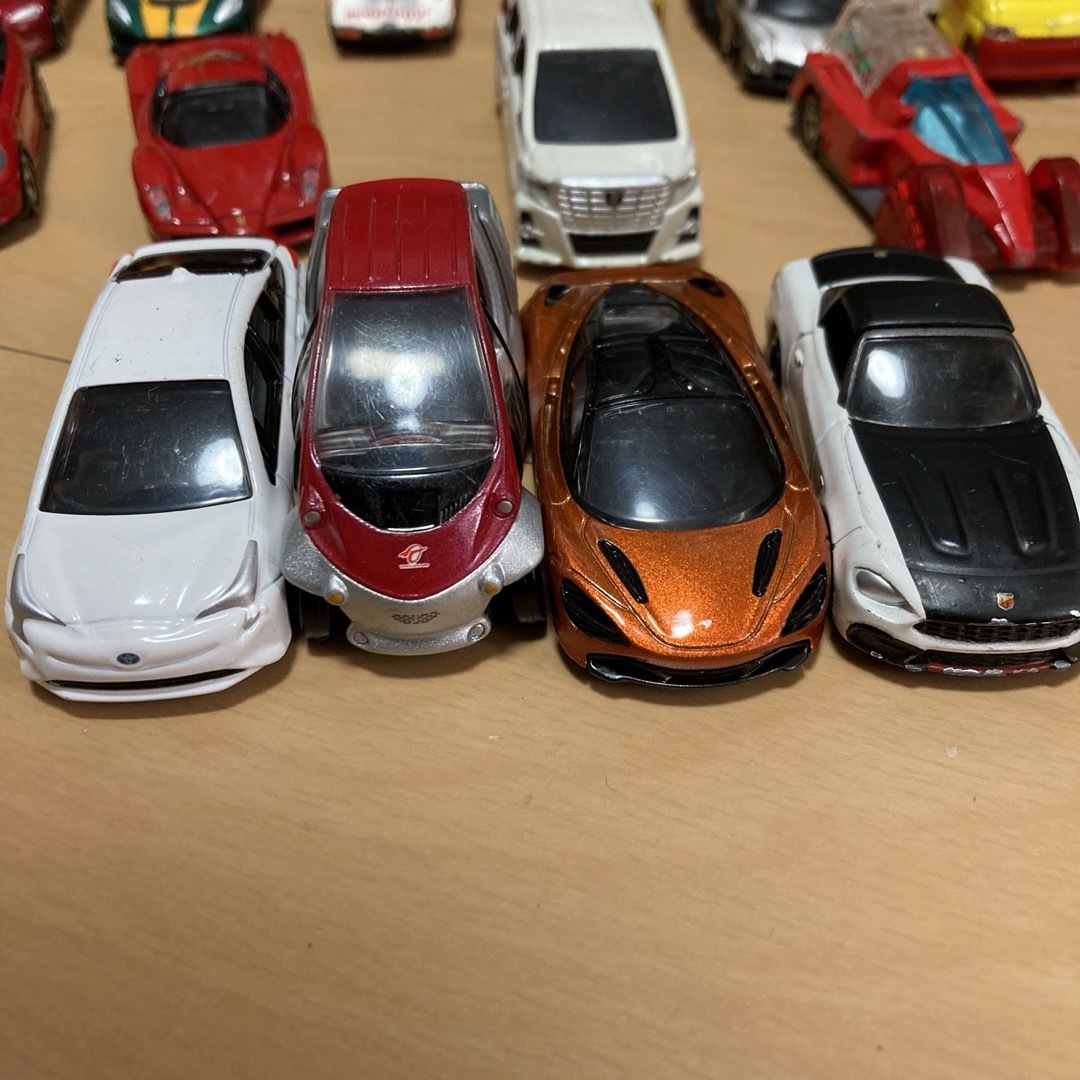 T3 トミカ ミニカー まとめ売り 29台の通販 by むー's shop｜ラクマ