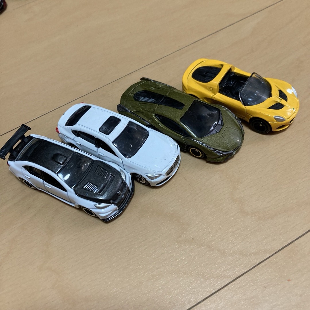 T3 トミカ ミニカー まとめ売り 29台の通販 by むー's shop｜ラクマ
