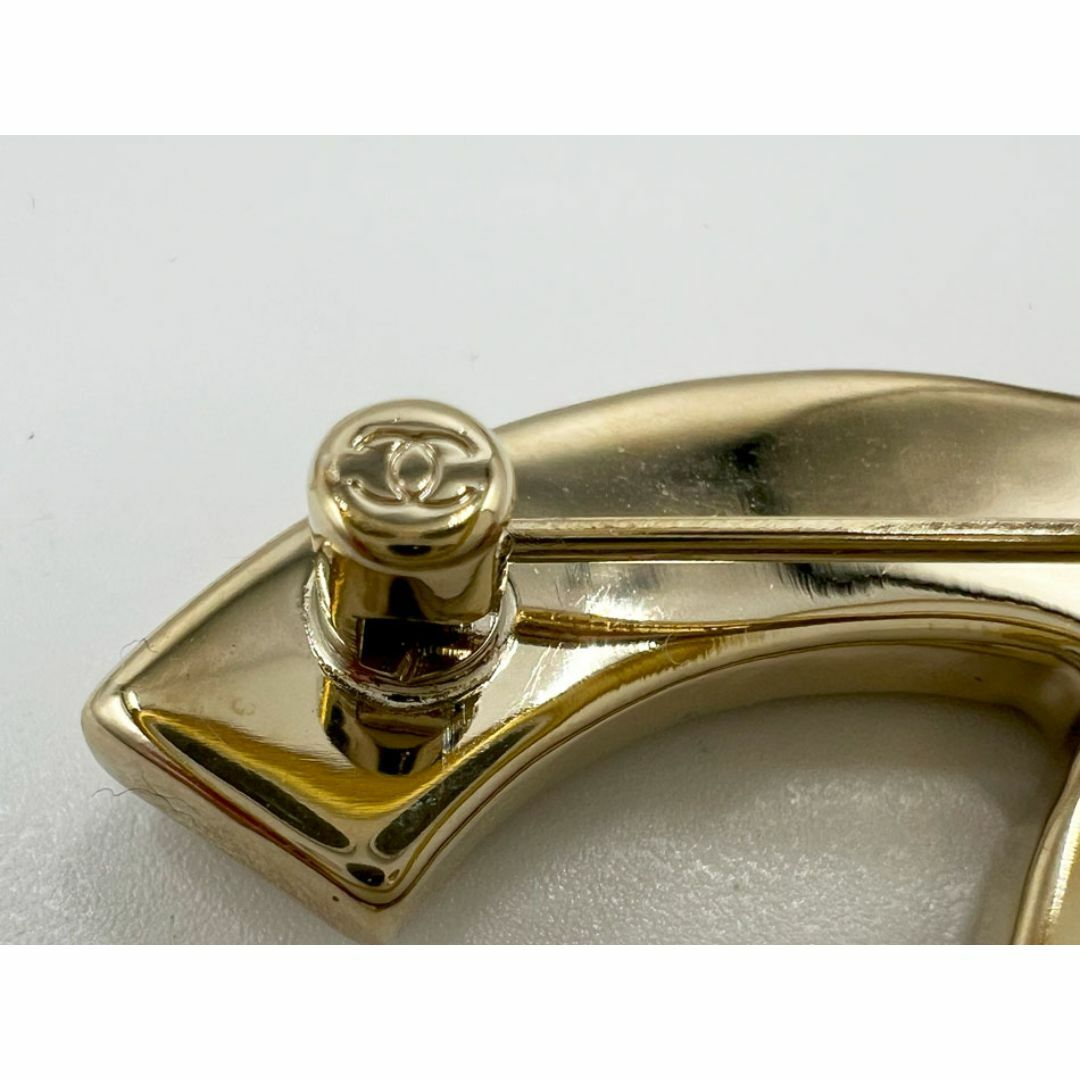 CHANEL - CHANEL シャネル ブローチ ツイード CCマーク レッド ブルー