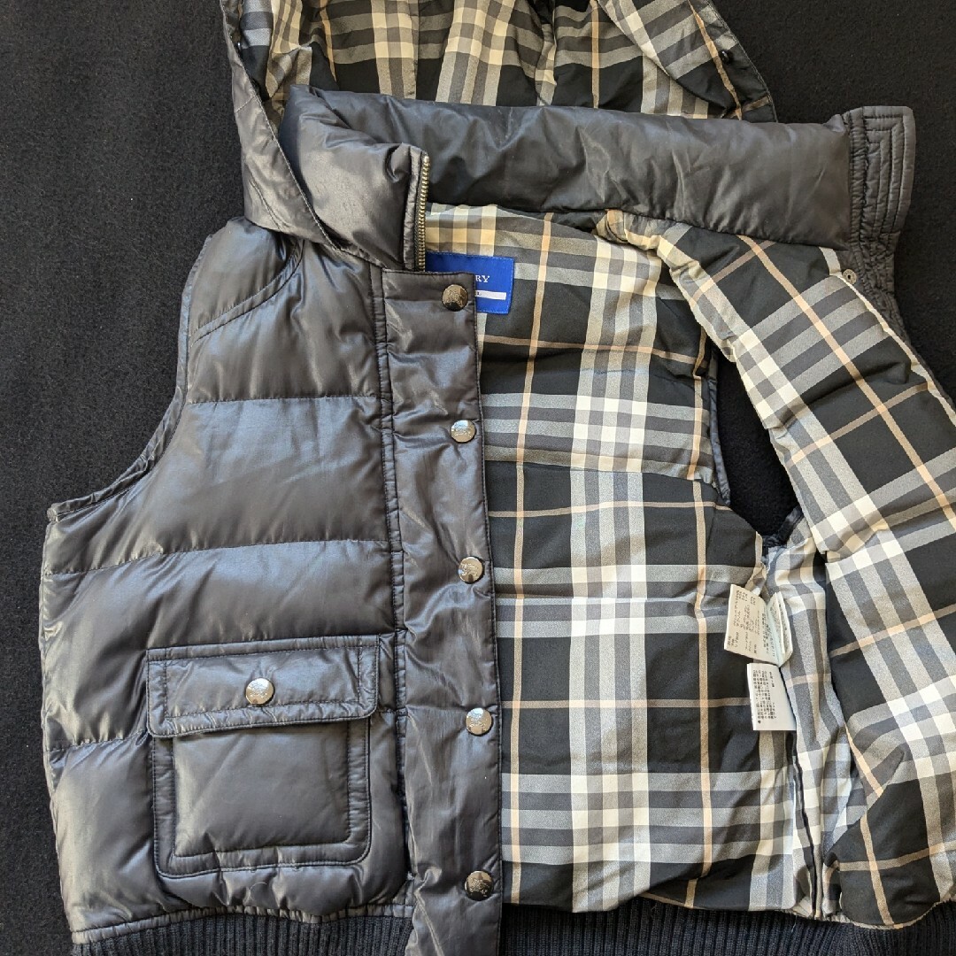 BURBERRY BLUE LABEL - バーバリーブルーレーベル ダウンベスト 黒色