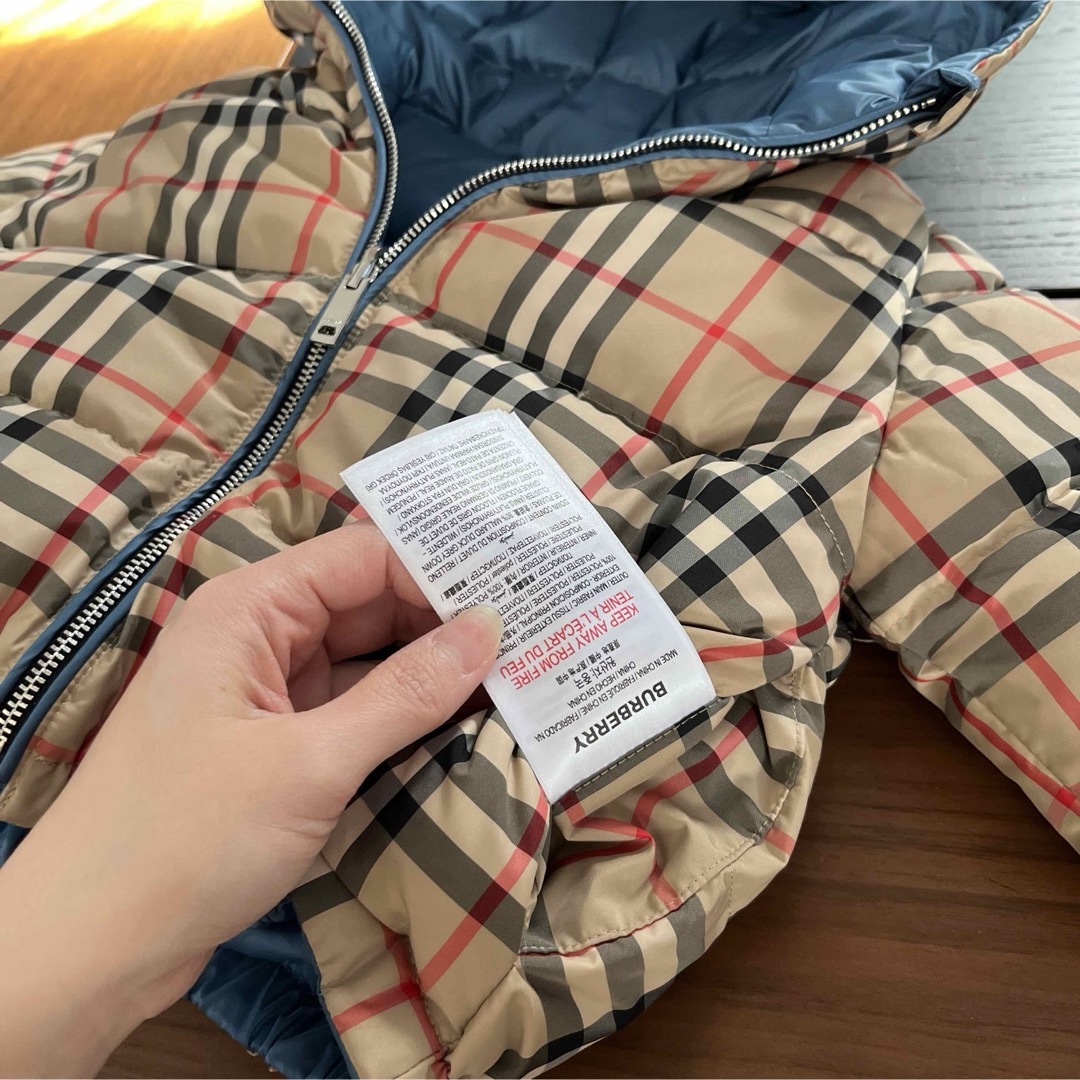BURBERRY - バーバリーチルドレン ダウンコート リバーシブルの通販 by