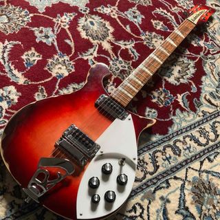 Rickenbacker - 【希少】Rickenbacker 330【限定カラー】の通販 by