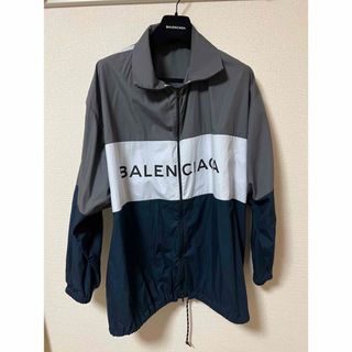 BALENCIAGA（ナイロンジャケット ・ グレー/灰色系）のフリマアイテム一覧