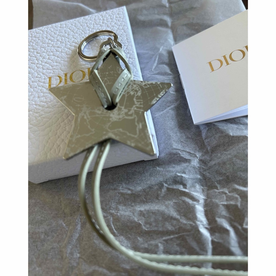 Dior - 新品未使用 ディオール キーリング チャーム スター ノベルティ