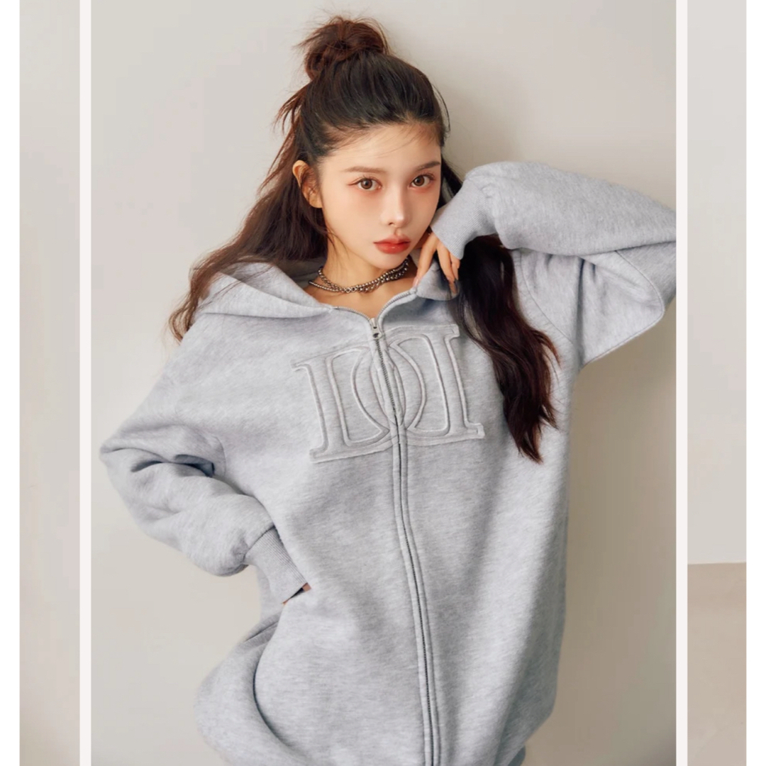 Darich - 新品タグ付き ダーリッチ アップリケDDロゴパーカー グレーの