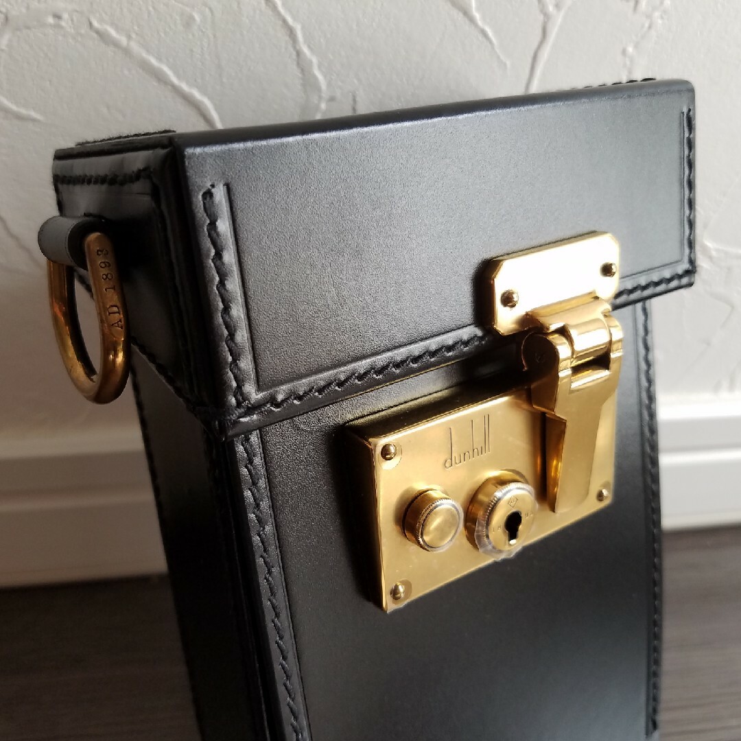 ダンヒルdunhillロックバッグの通販 by あしたのジョーバイデン's shop