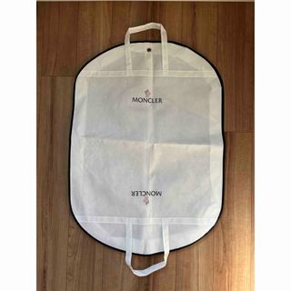 MONCLER（ショップ袋）のフリマアイテム一覧