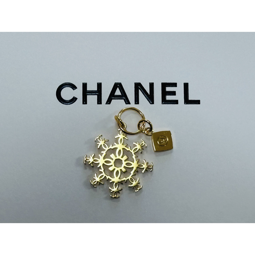 CHANEL シャネル 2024 ホリデーチャーム 雪の結晶 * 100個