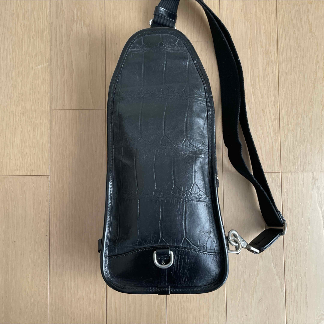 Daniel & Bob - エディフィス別注ダニエル&ボブボディバッグピッポ型