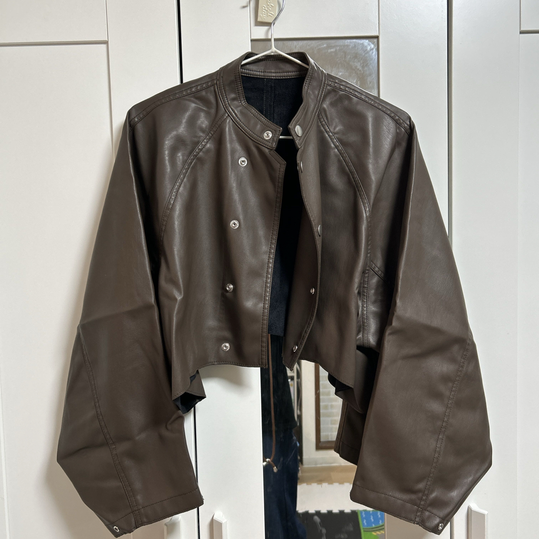 Ameri VINTAGE - AMERI ラウンドショートフェイクレザージャケットの