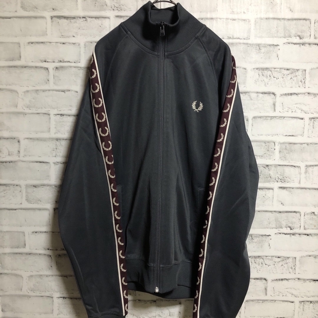 FRED PERRY - Fred Perry⭐️トラックジャケット S 刺繍テープ月桂樹
