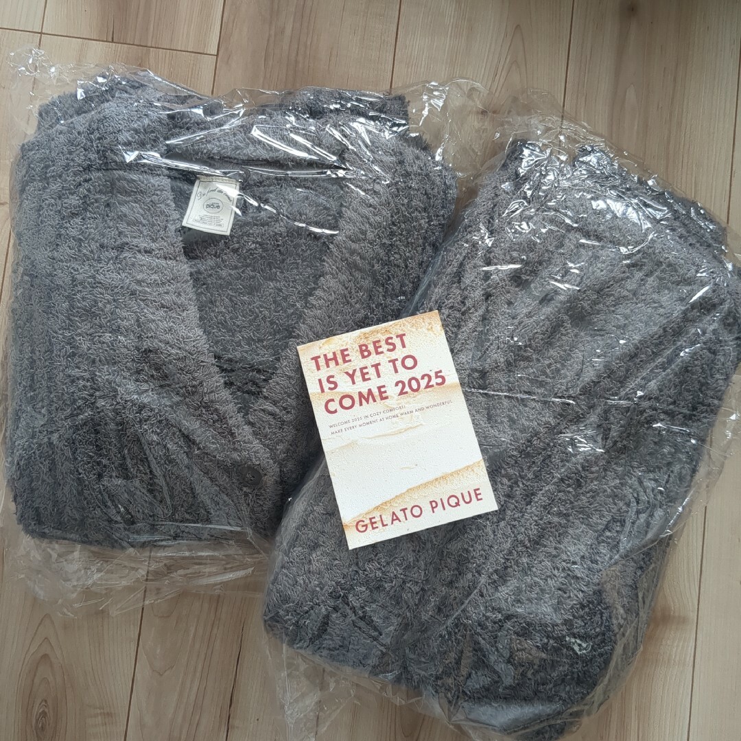 GELATO PIQUE ダークグレー 2025年 福袋 上下3セット GELATO PIQUE