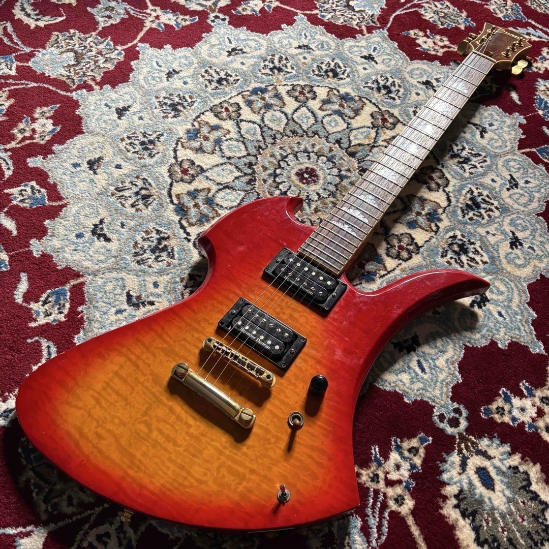 Burny - 激レア Burny MG hide モッキンバード ダンカンピックアップの