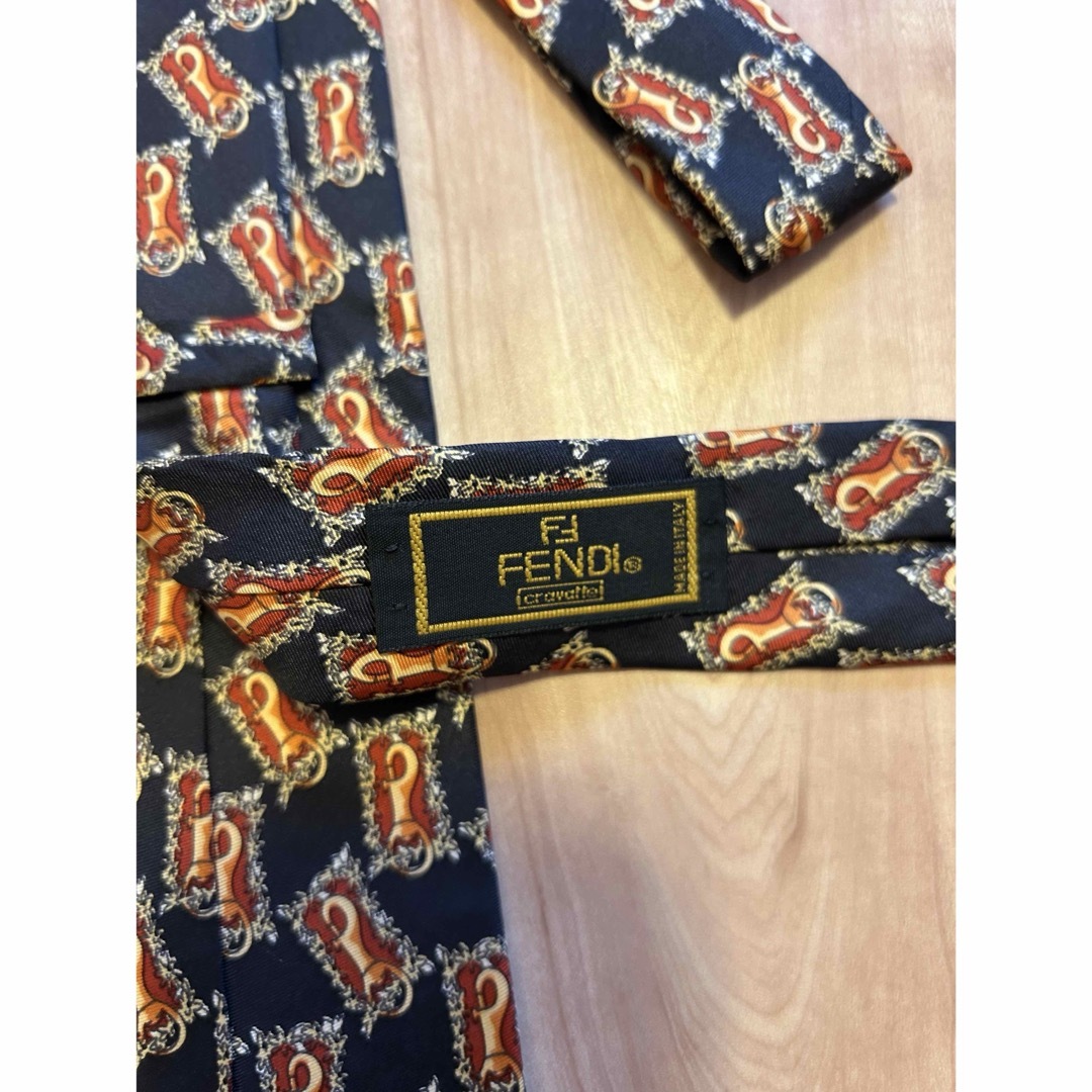 FENDI - 美品✨FENDI フェンディ ネクタイ ブランド ワイドタイ 総柄