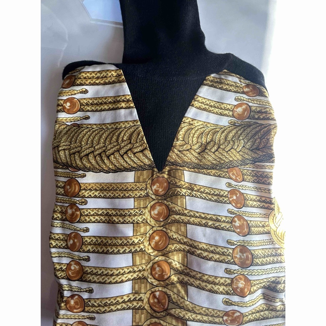 アン アン様◇ディオール◇ DIOR ロゴ / ゴールドカラー / ブローチの