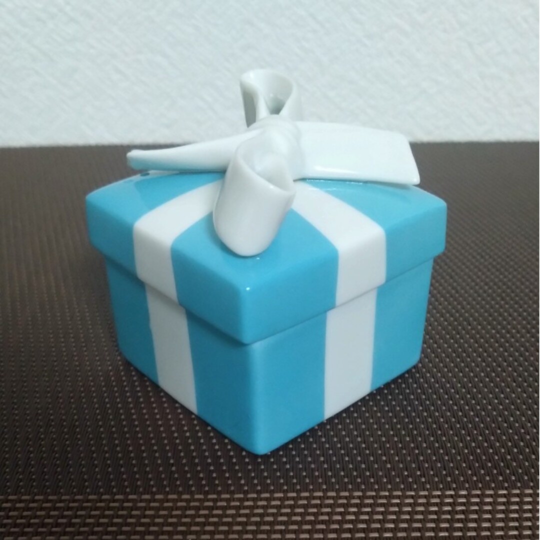 ティファニー・ブルーリボン ボックス小物入れ