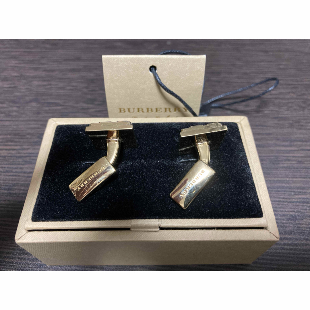 BURBERRY - BURBERRY バーバリー カフスボタン ゴールド 新品・未使用