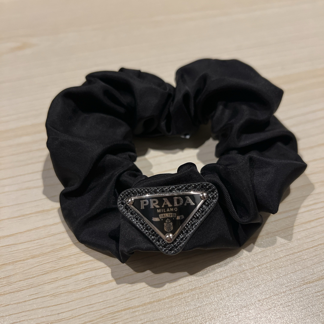 PRADA - PRADA Re-Nylon シュシュ ブラックの通販 by 💠CO＊ショップ