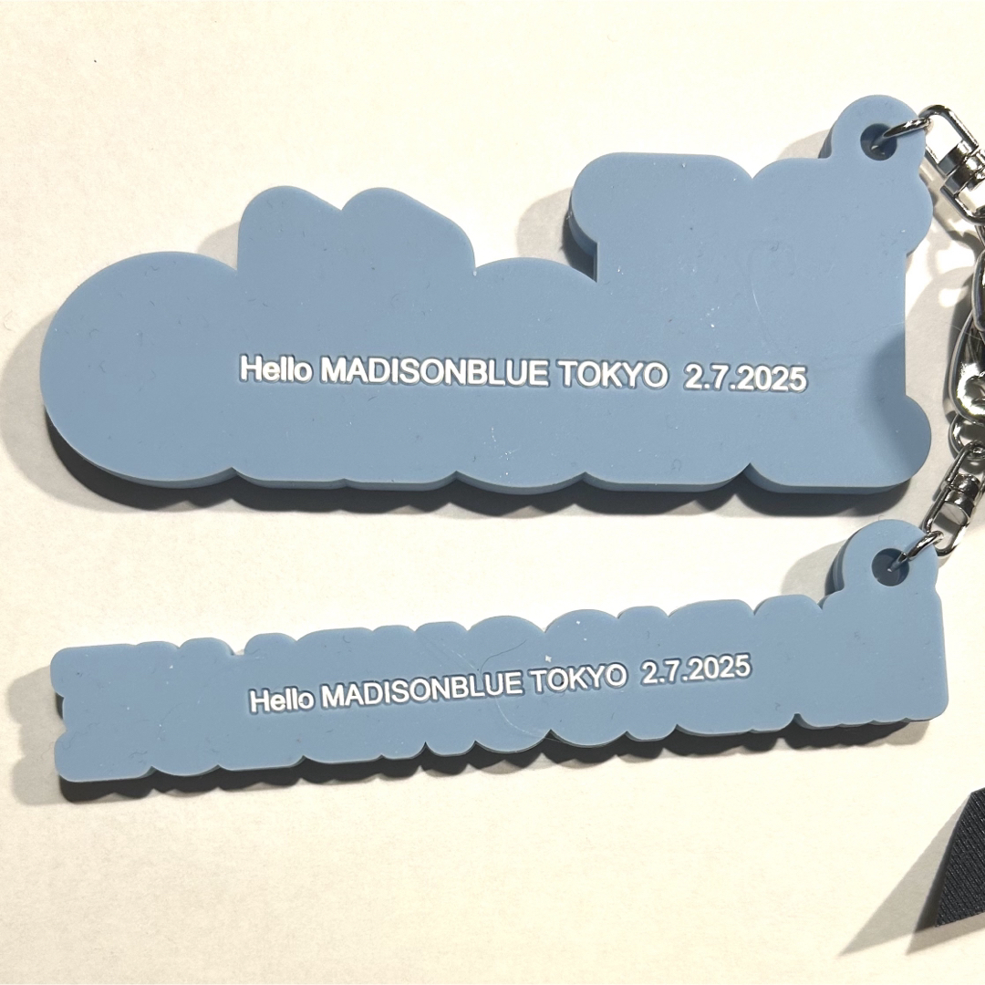 MADISONBLUE - MADISONBLUE キーホルダー 2個の通販 by J i shop