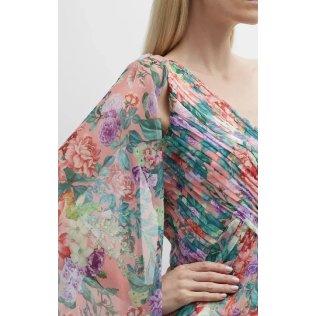 TADASHI SHOJI - 新品タグ付き タダシショージ ワンショルダー