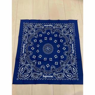 Supreme（バンダナ/スカーフ）のフリマアイテム一覧