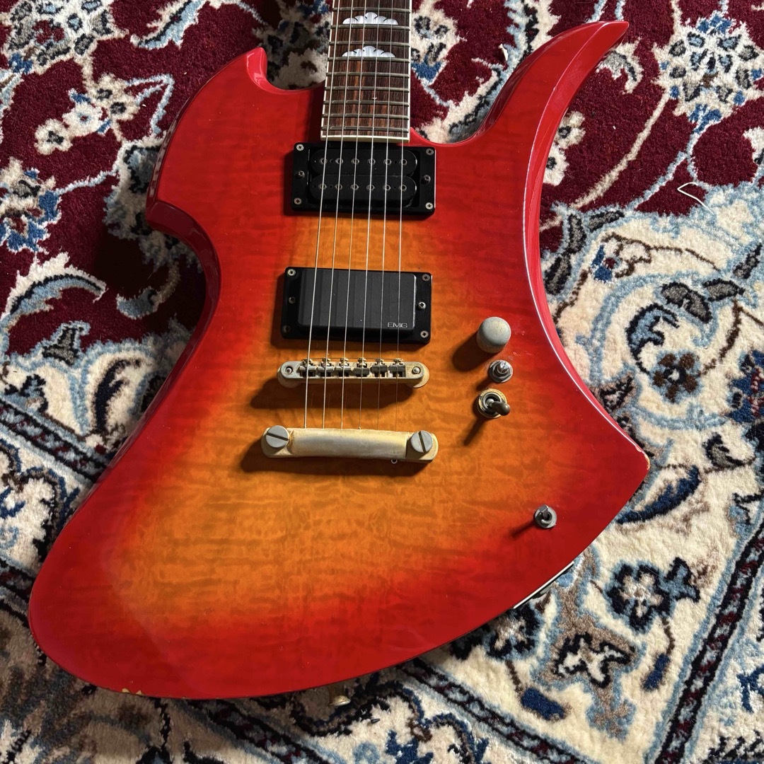 Burny - 逸品 Burny MG-85X HIDE モッキンバード EMGピックアップの