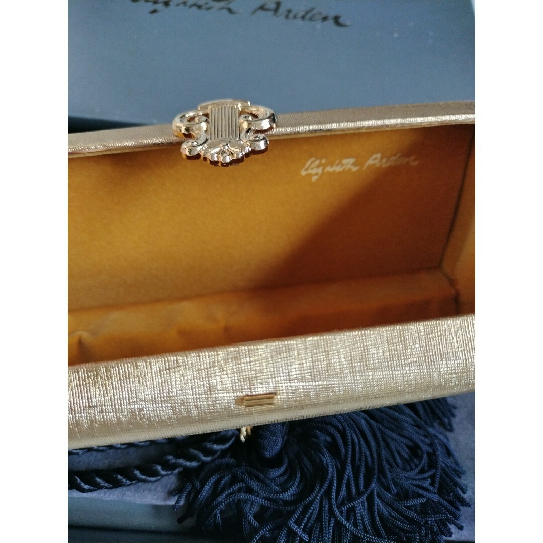 Elizabeth Arden - エリザベスアーデンのスクラッチバック